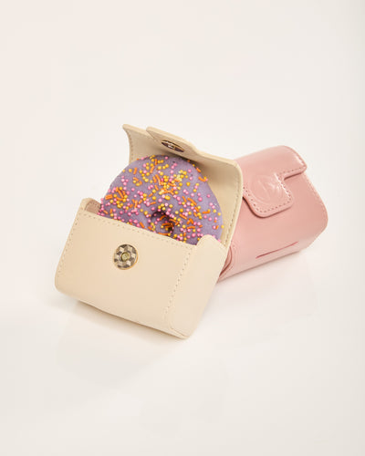 Two-In-One Waste Bag Holder and Treat Pouch